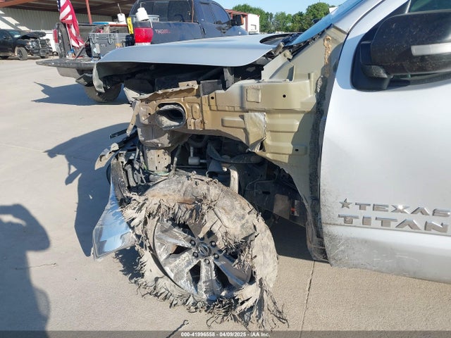 1N6AA1E62JN502207 Nissan 2018
