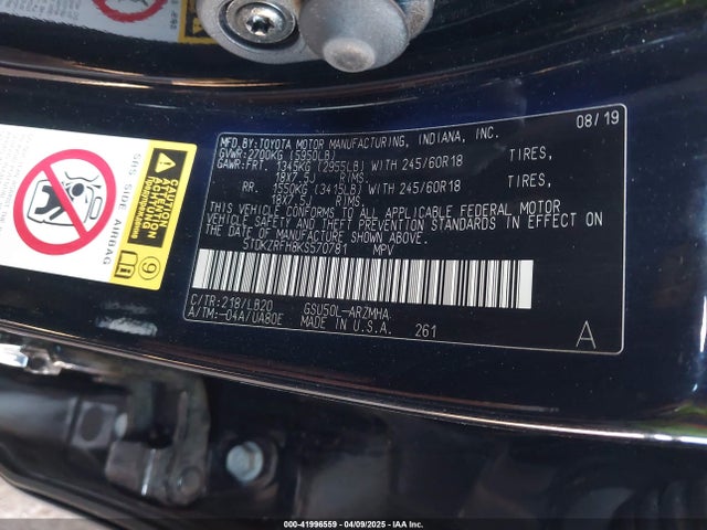 5TDKZRFH8KS570781 Toyota Highlander Xle