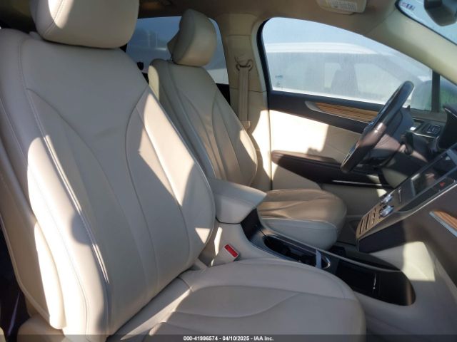 5LMCJ2C94GUJ04969 Lincoln MKC SELECT