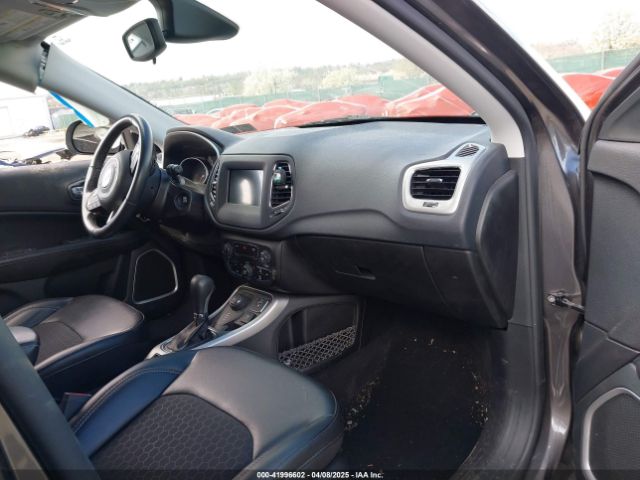 2019 JEEP COMPASS 3C4NJDBB3KT849487 Photo 4