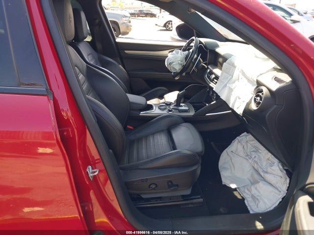 ZASPAKBN5L7C73874 Alfa Romeo Stelvio Ti Sport Awd