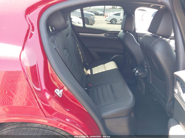 ZASPAKBN5L7C73874 Alfa Romeo Stelvio Ti Sport Awd
