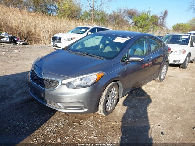 KNAFX4A61G5469950 KIA FORTE LX