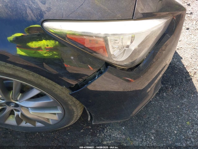 JN1EV7AP2JM352392 Infiniti Q50 3.0t Luxe