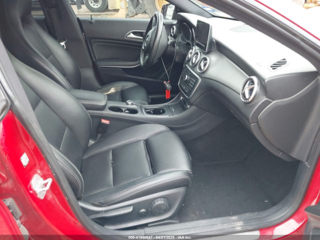 WDDSJ4EB0GN317142 Mercedes-Benz CLA 250