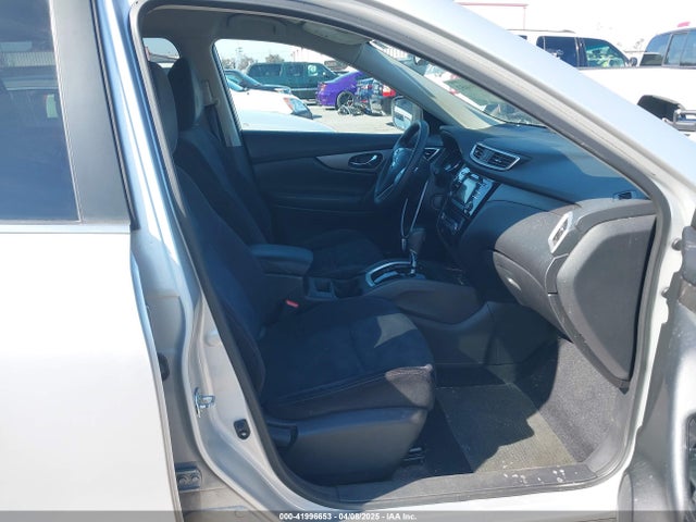 5N1AT2MT7EC758432 Nissan ROGUE SV