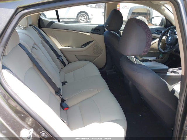 5XXGM4A78EG277474 KIA Optima Lx