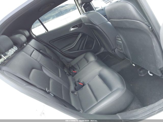 WDCTG4GB6HJ357089 Mercedes-Benz Gla 250 4matic