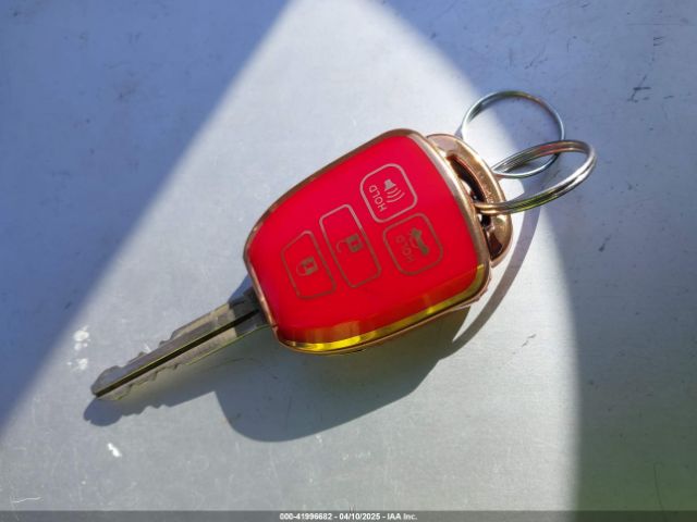 4T1BF1FK5EU756120 Toyota CAMRY SE