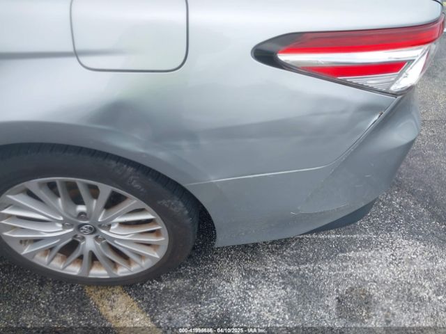 4T1B11HK7JU012881 Toyota CAMRY XLE