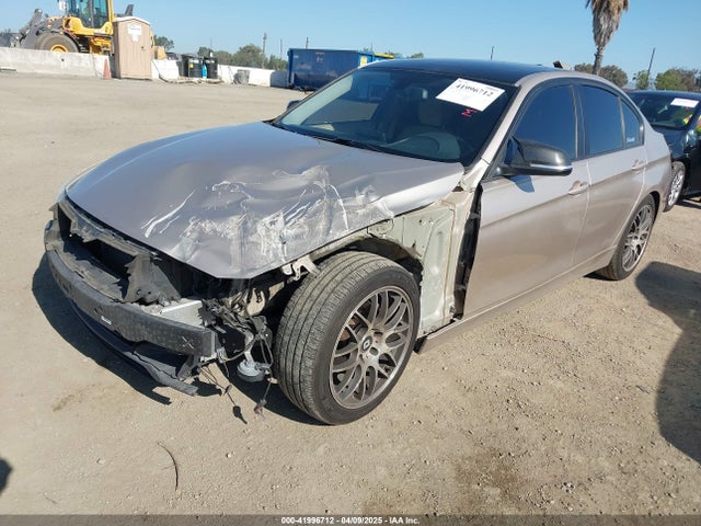 WBA3C1C53EK117260 BMW 328I