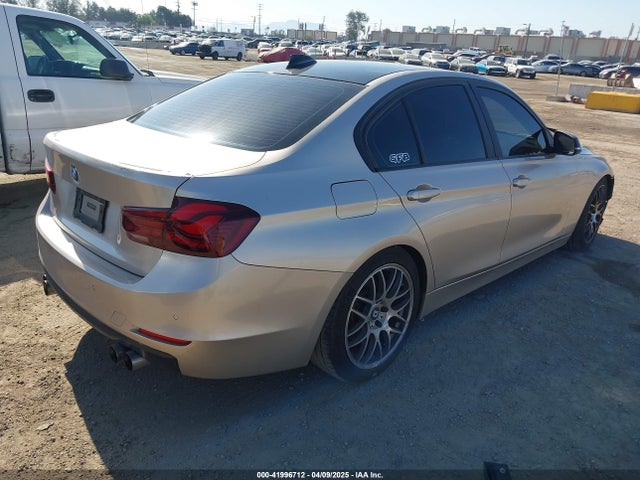 WBA3C1C53EK117260 BMW 328I