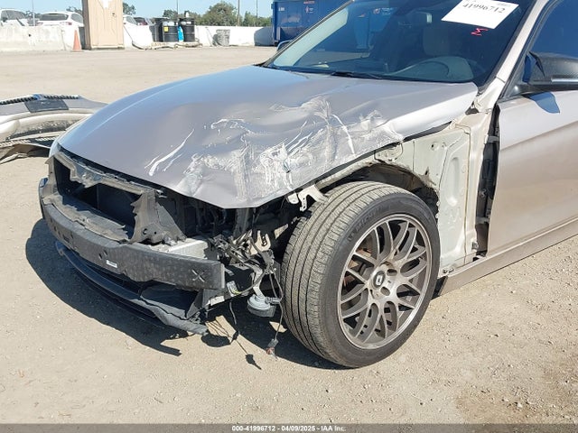 WBA3C1C53EK117260 BMW 328I
