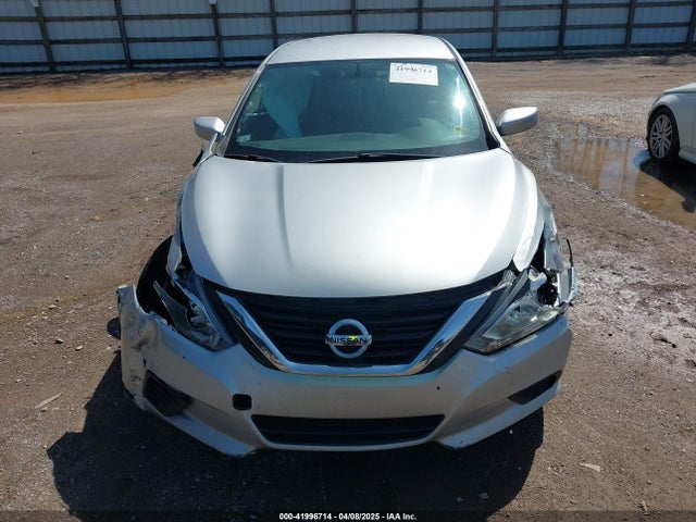 1N4AL3AP7JC250933 Nissan Altima 2.5 S
