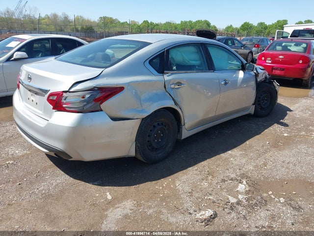1N4AL3AP7JC250933 Nissan Altima 2.5 S