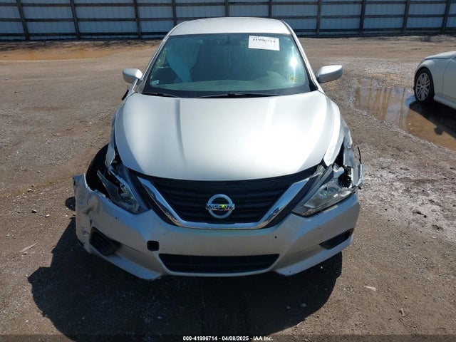 1N4AL3AP7JC250933 Nissan Altima 2.5 S
