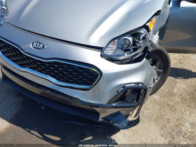 KNDPM3ACXN7989808 KIA Sportage Lx