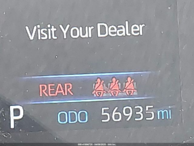 7MUBAAAG0NV011047 Toyota Corolla Cross Le