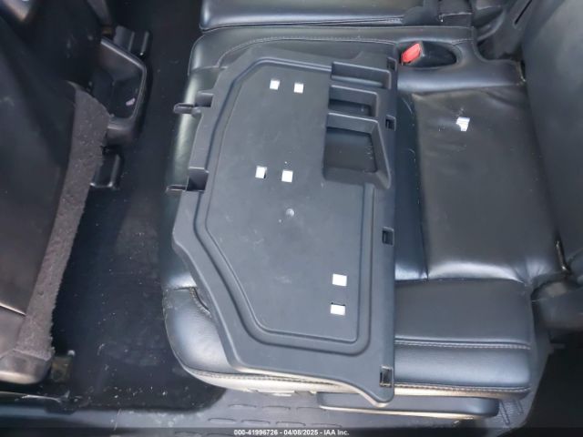 5TDJZRFH4KS568084 Toyota Highlander Xle