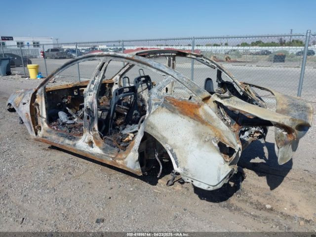 5YJ3E1EAXLF631446 Tesla MODEL 3