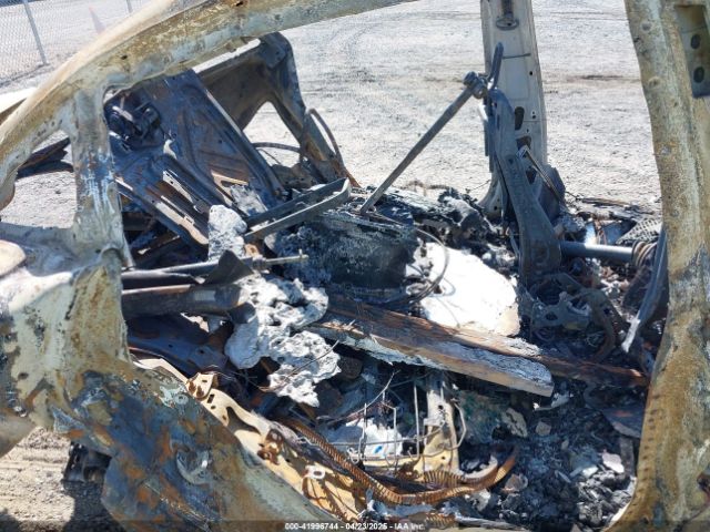 5YJ3E1EAXLF631446 Tesla MODEL 3