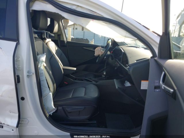KNDCT3LE9R5122188 KIA Niro Sx Touring