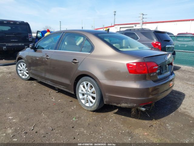 3VWD17AJ4EM252608 Volkswagen Jetta 1.8t Se
