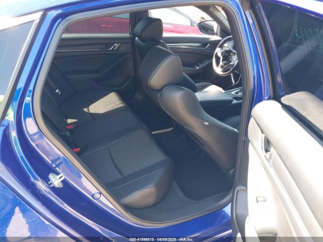 1HGCV1F30NA102455 Honda Accord Sport