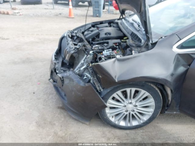 1G4PP5SKXE4138582 Buick Verano