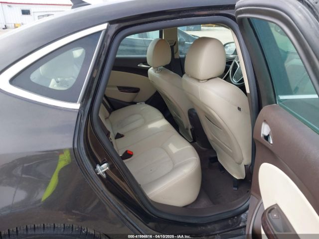 1G4PP5SKXE4138582 Buick Verano
