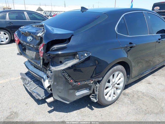 4T1C11AKXLU955851 Toyota CAMRY LE