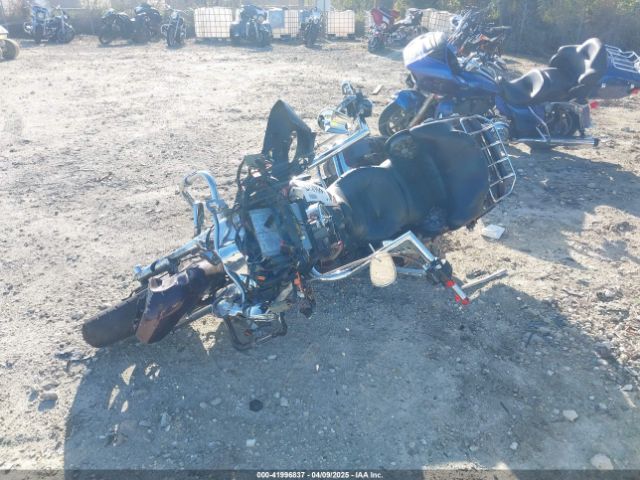 2006 HARLEY-DAVIDSON FLHTCUI 1HD1FCW106Y624202 Photo 1