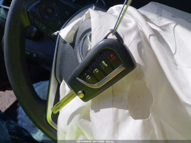 4T1B11HKXJU545128 Toyota CAMRY LE