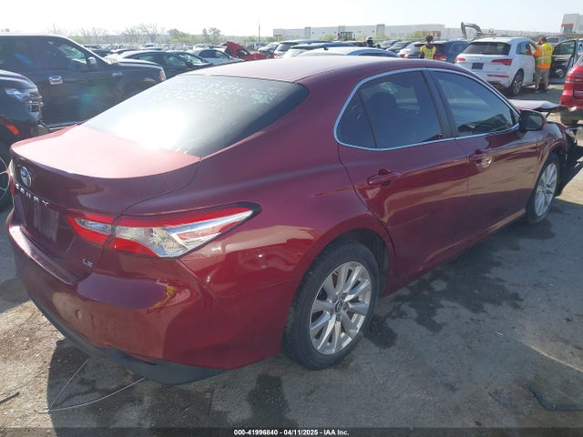 4T1B11HKXJU545128 Toyota CAMRY LE