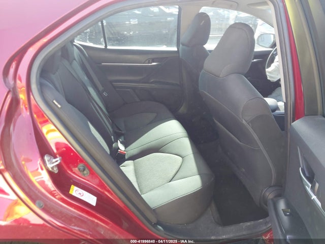 4T1B11HKXJU545128 Toyota CAMRY LE