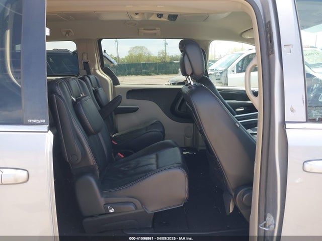 2C4RC1BG5ER269218 Chrysler 2014