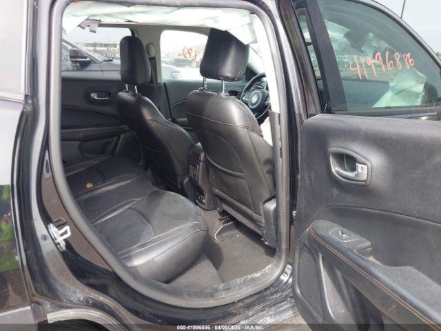 3C4NJDCBXKT651567 Jeep Compass Limited 4x4