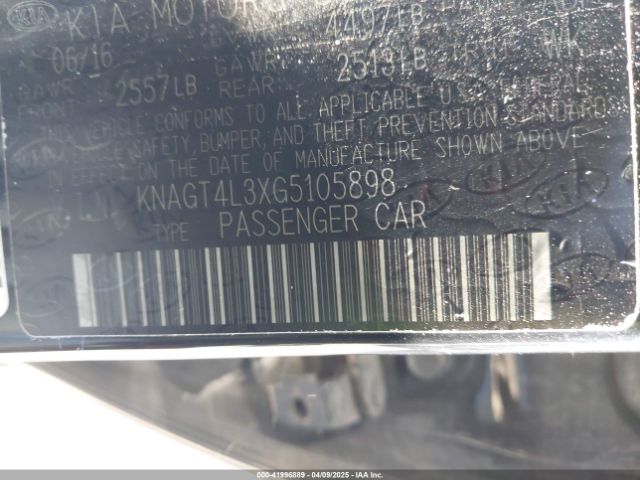 KNAGT4L3XG5105898 KIA Optima Lx