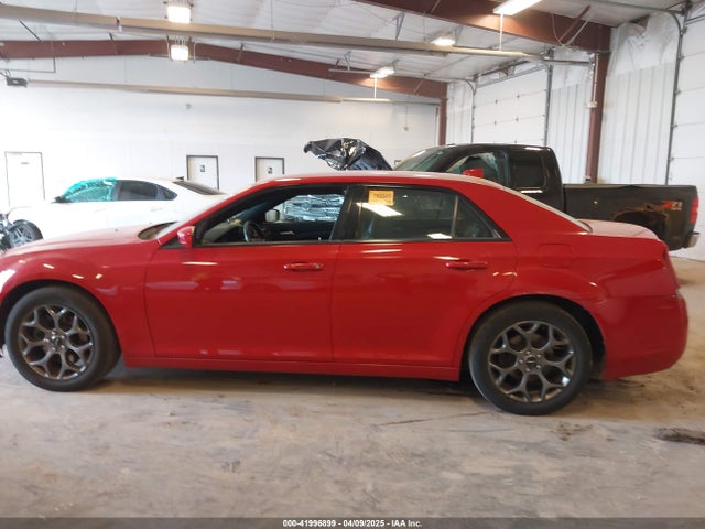 Chrysler 300 300s 2016 2C3CCAGG3GH217047 Image 14