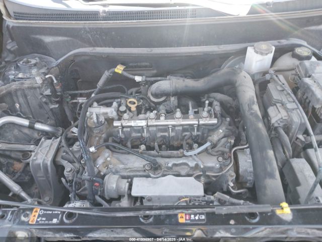 2GNAXUEV8K6267156 Chevrolet EQUINOX LT