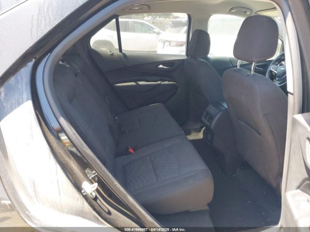2GNAXUEV8K6267156 Chevrolet EQUINOX LT