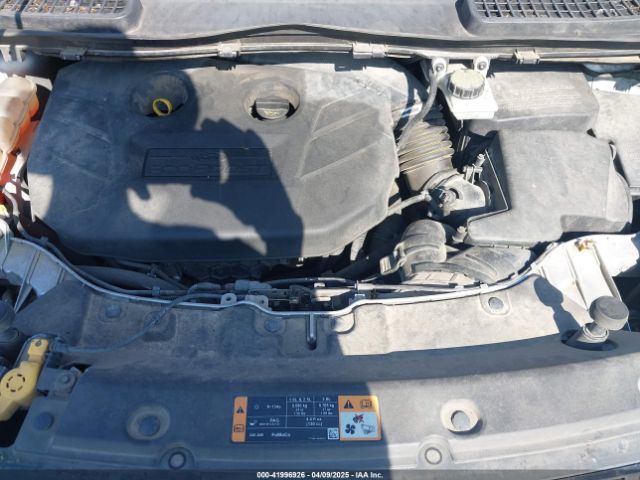 1FMCU0J9XEUA85567 Ford Escape Titanium