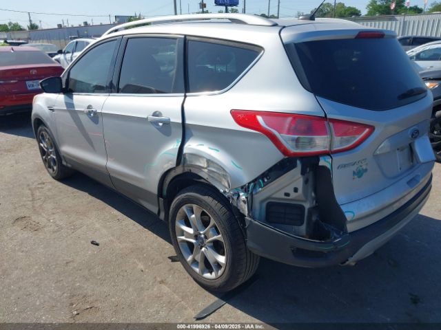 1FMCU0J9XEUA85567 Ford Escape Titanium