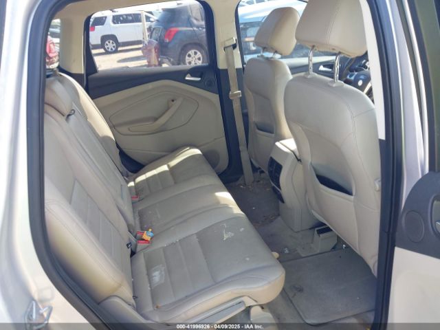 1FMCU0J9XEUA85567 Ford Escape Titanium