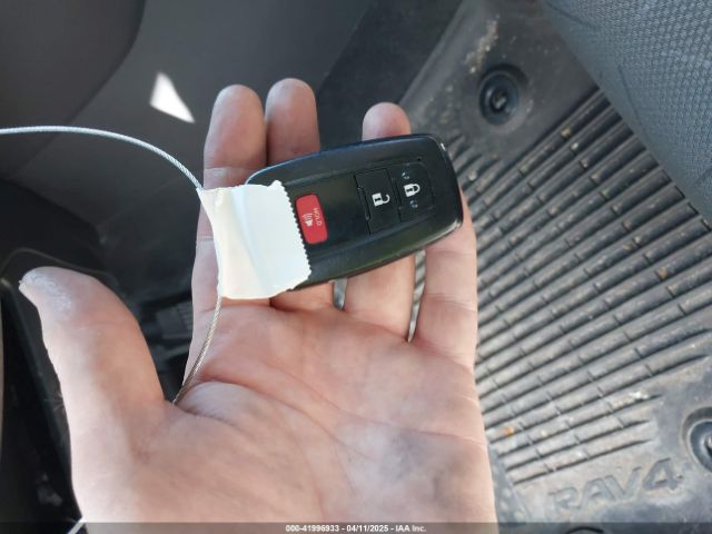 2021 TOYOTA RAV4 2T3P1RFV6MC185936 Photo 10