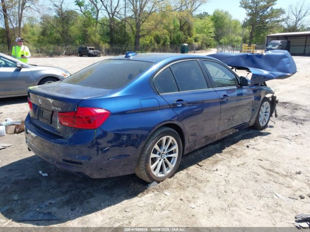 2018 BMW 320I WBA8E5G5XJNV02762 Photo 3