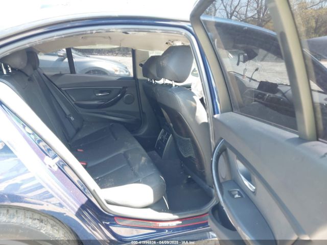 2018 BMW 320I WBA8E5G5XJNV02762 Photo 7