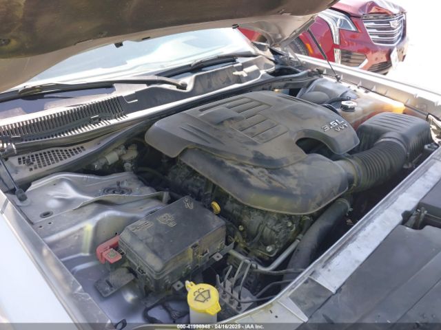 2C3CDZAG5JH217059 Dodge Challenger Sxt