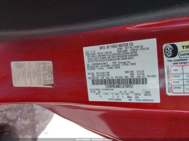 1ZVBP8EM8E5278957 Ford Mustang V6