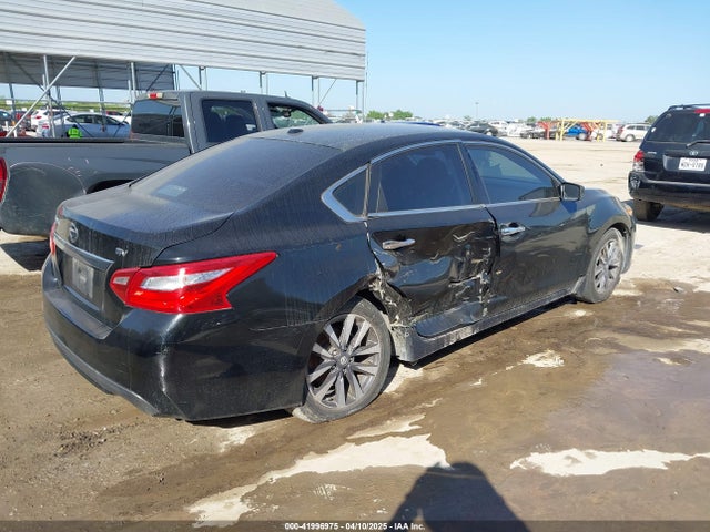 Nissan 2017 2017 1N4AL3AP2HC171809 Image 4
